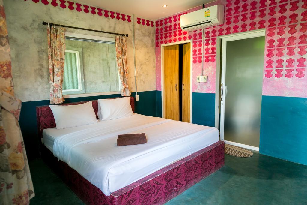 Sundara Guesthouse Нан Екстериор снимка