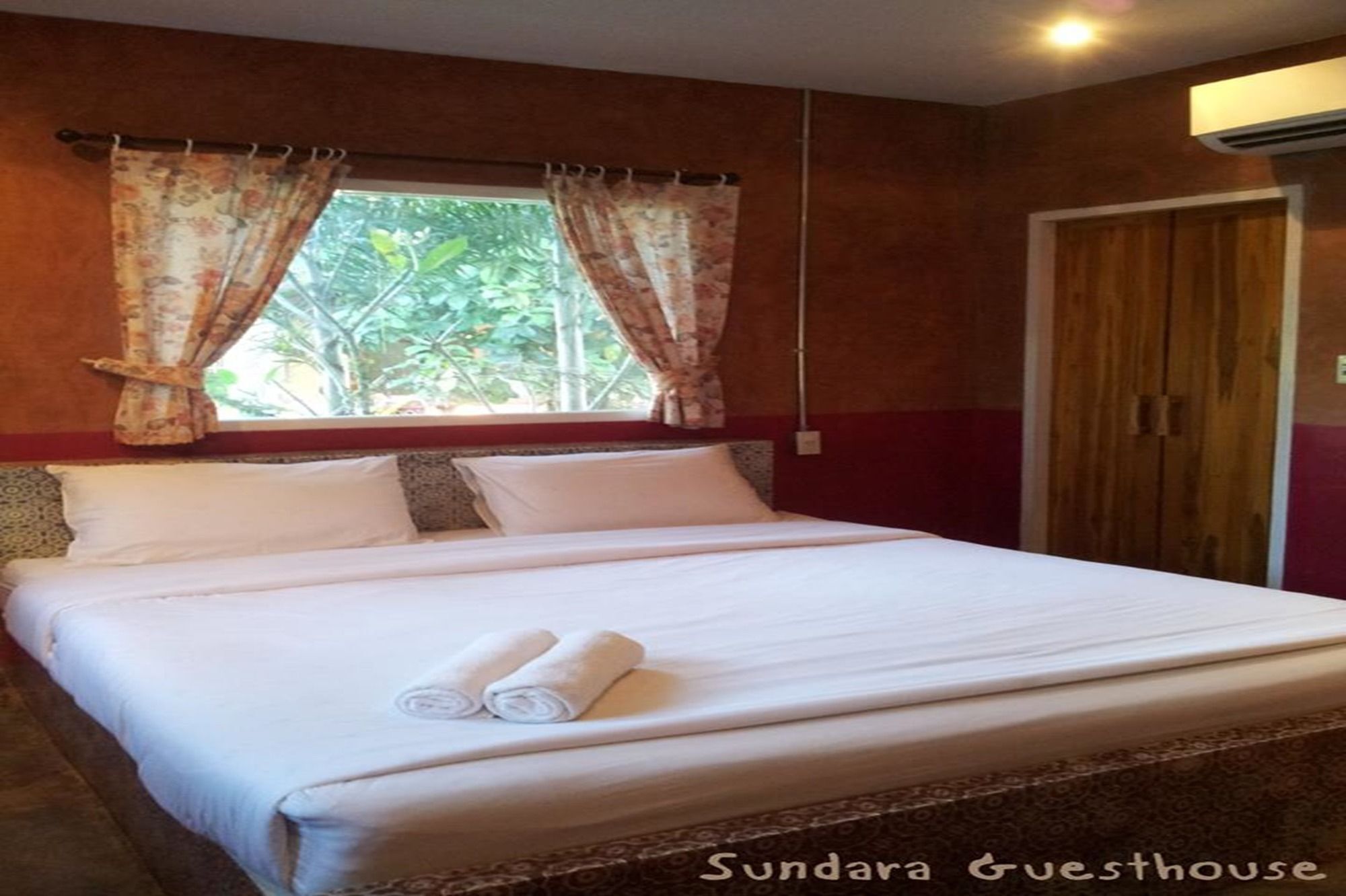 Sundara Guesthouse Нан Екстериор снимка